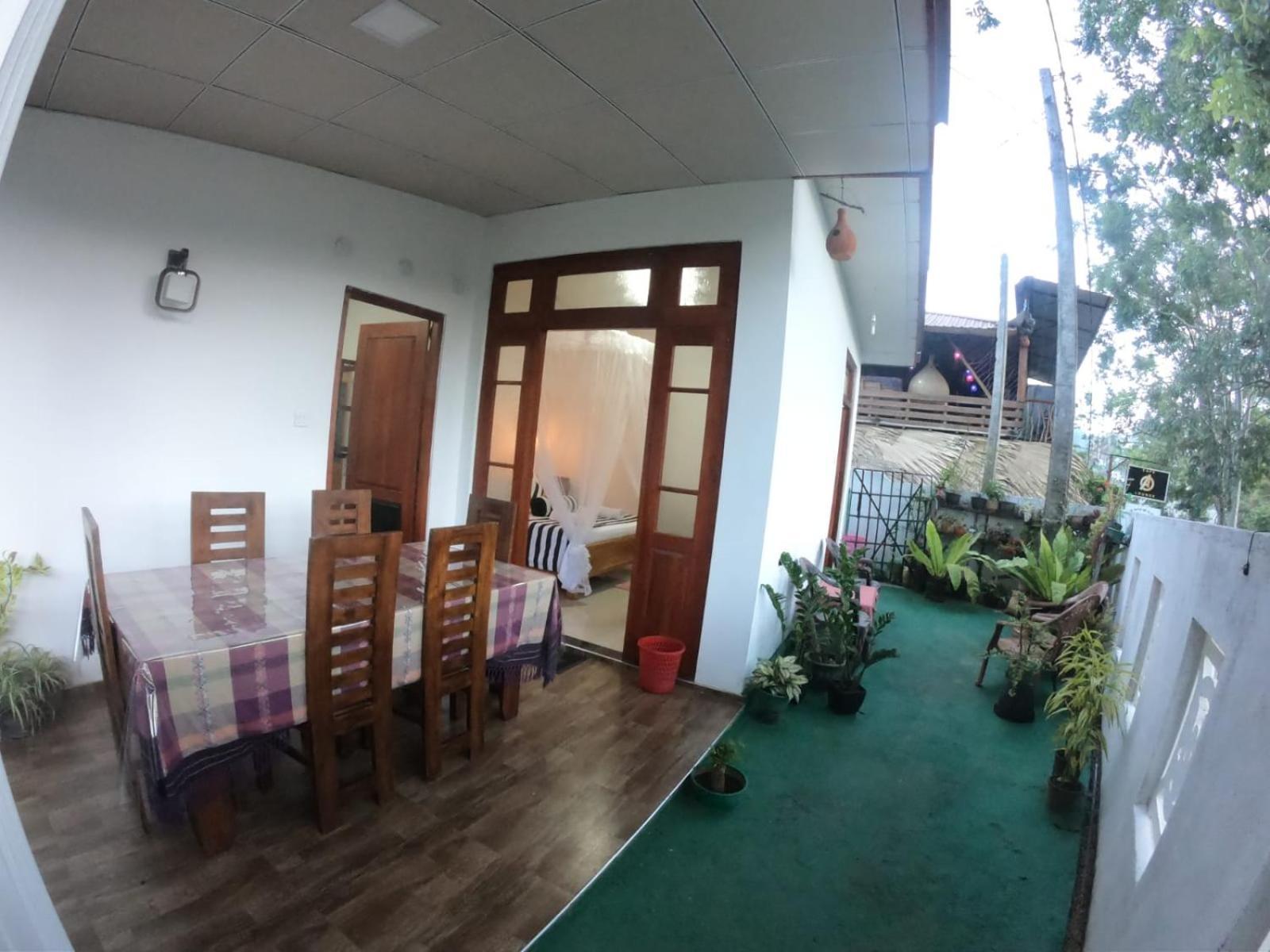 Ritz Inn Ела Стая снимка